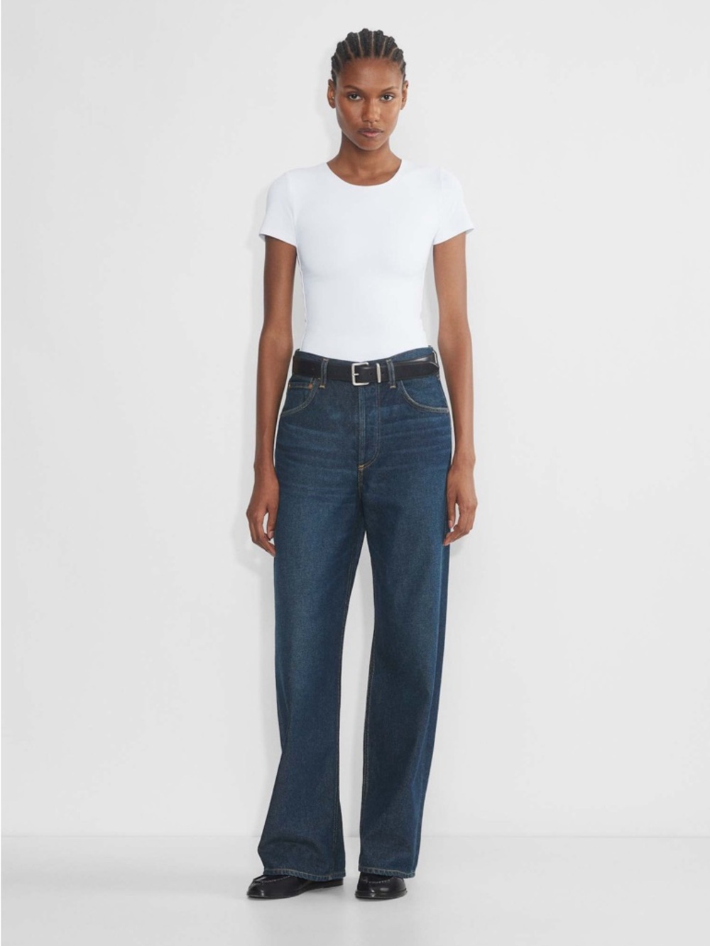 Aritzia Babaton Original Contour Crew T-Shirt